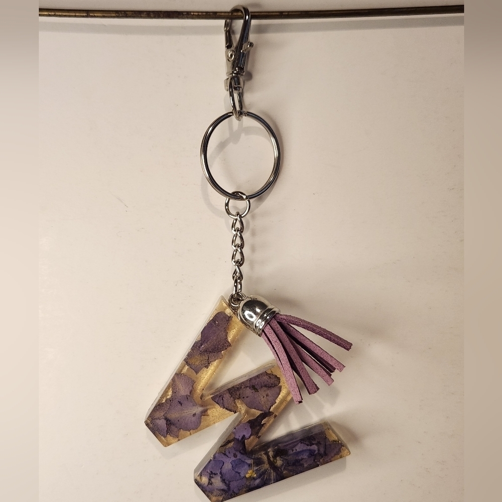 5 1/2” Handmade Letter “W” Resin Purple Flower Petal Tassel Keychain